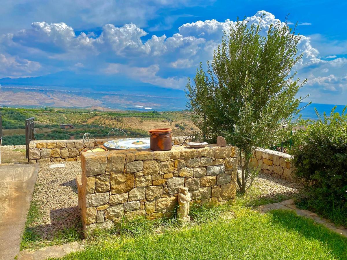 Cs Villa Fronte Etna Centuripe المظهر الخارجي الصورة